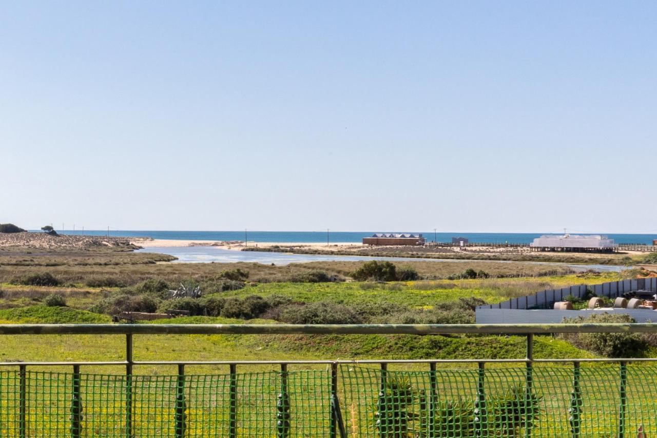 Beach Front View Armacao De Pera Flat Exterior foto