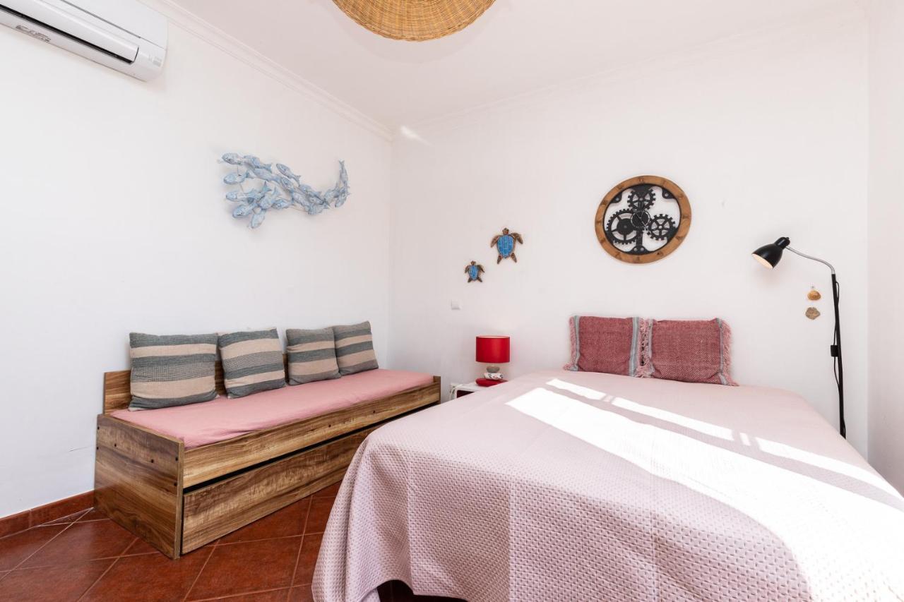 Beach Front View Armacao De Pera Flat Exterior foto